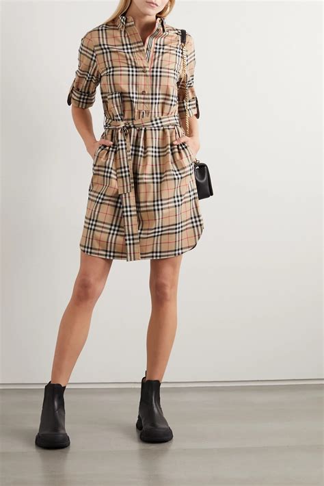 Burberry dresses fashion